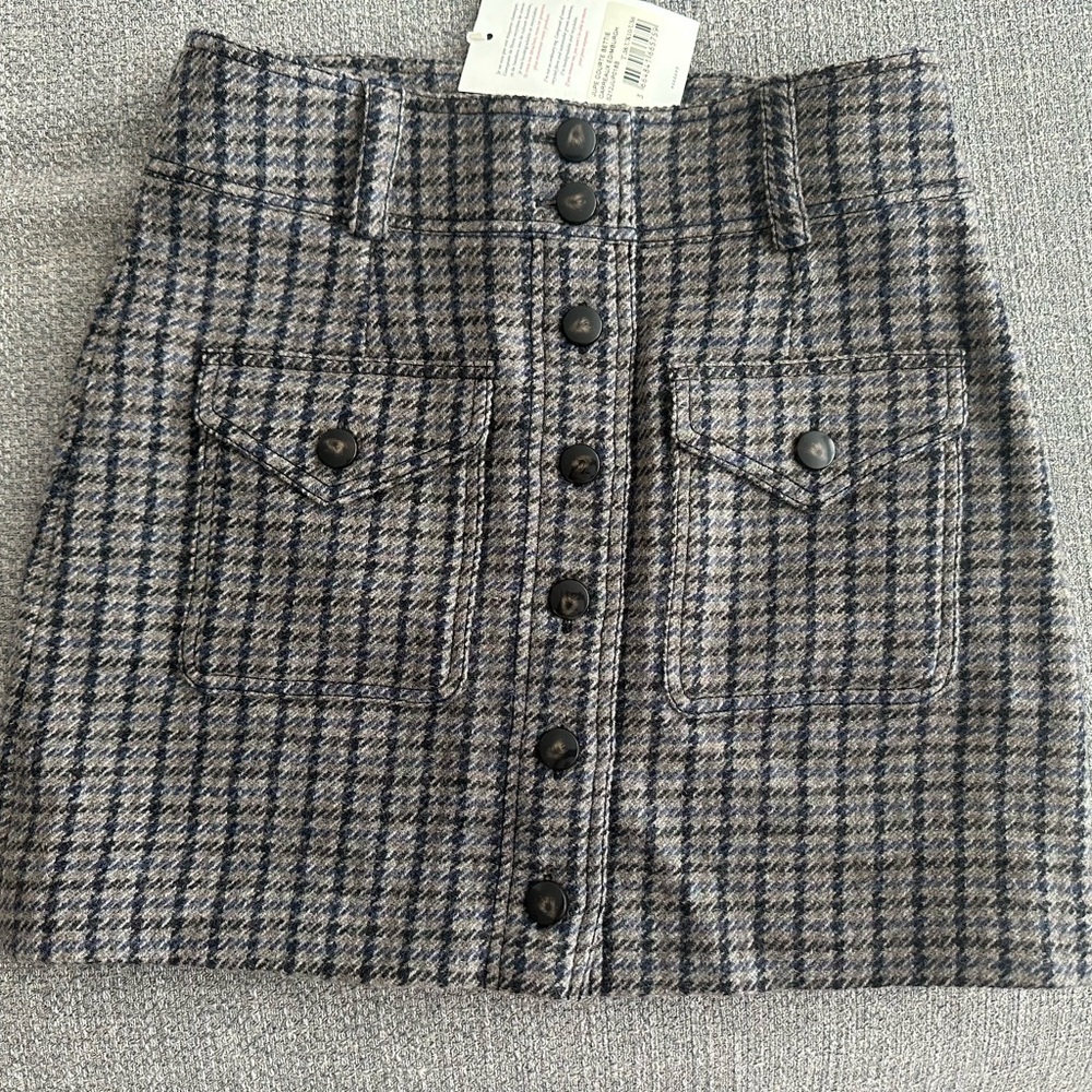 NWT Sezane Bettie skirt